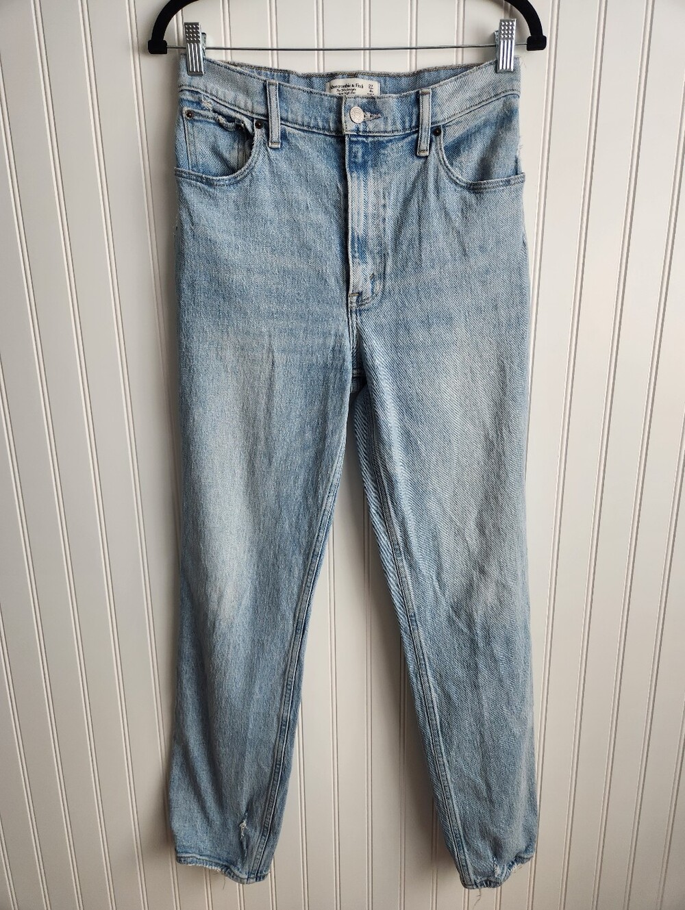 ABRECROMBIE & FITCH Cotton Light Blue 90's Straight Ultra High Rise Jeans 27/4